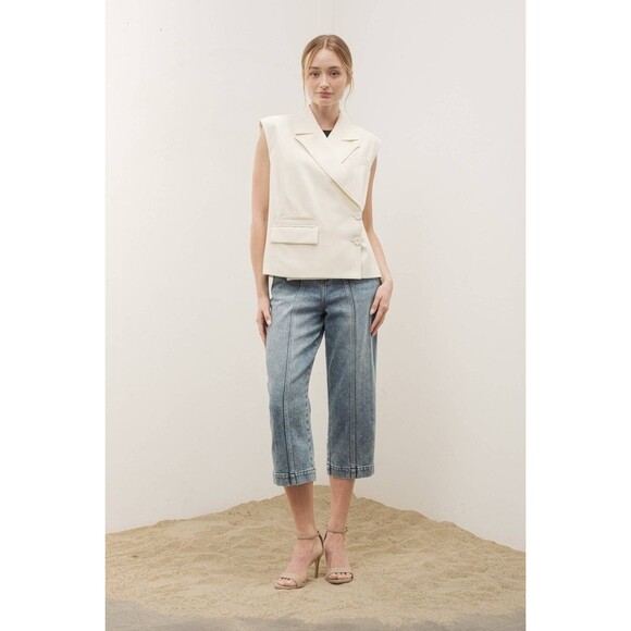 Center Seam Cropped Jeans - Picture 5 of 5